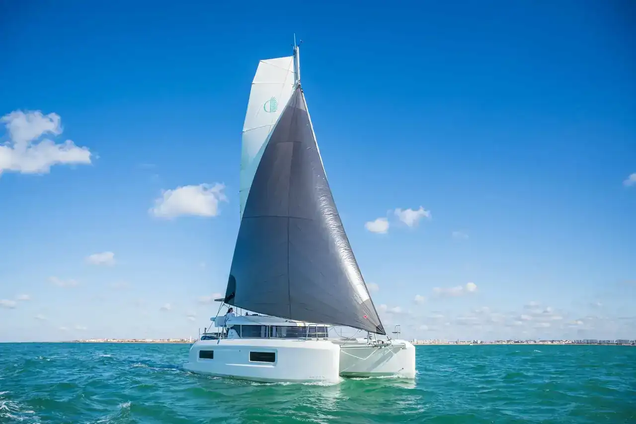 Lagoon 38