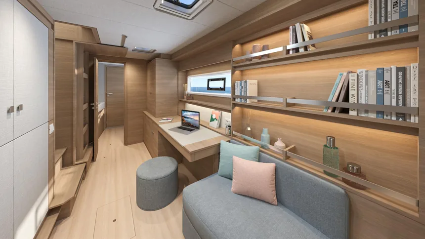 Lagoon 43 — Owner’s suite — desk and seating