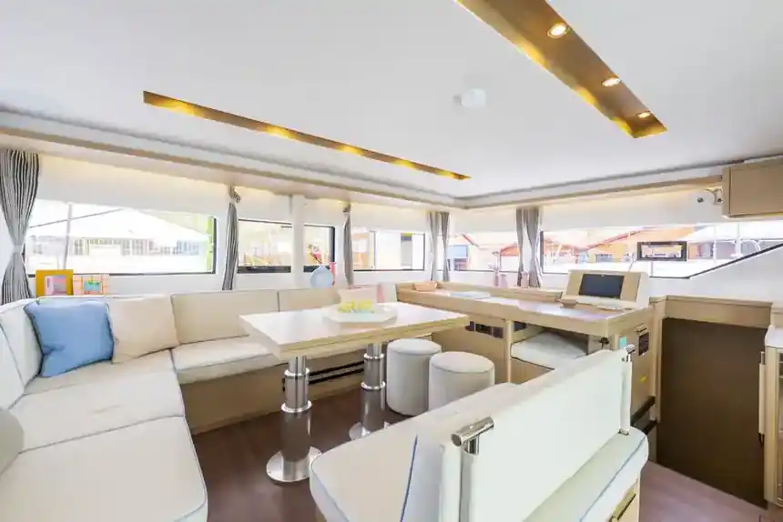 Lagoon 51 Iconic — The galley