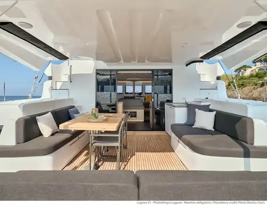 Lagoon 51 Iconic — A guest cabin