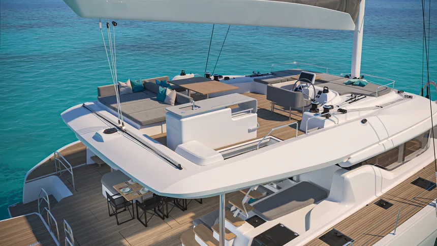 Lagoon 60 — The flybridge