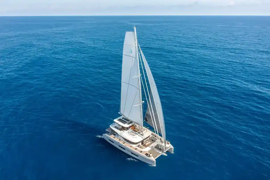 Lagoon 60